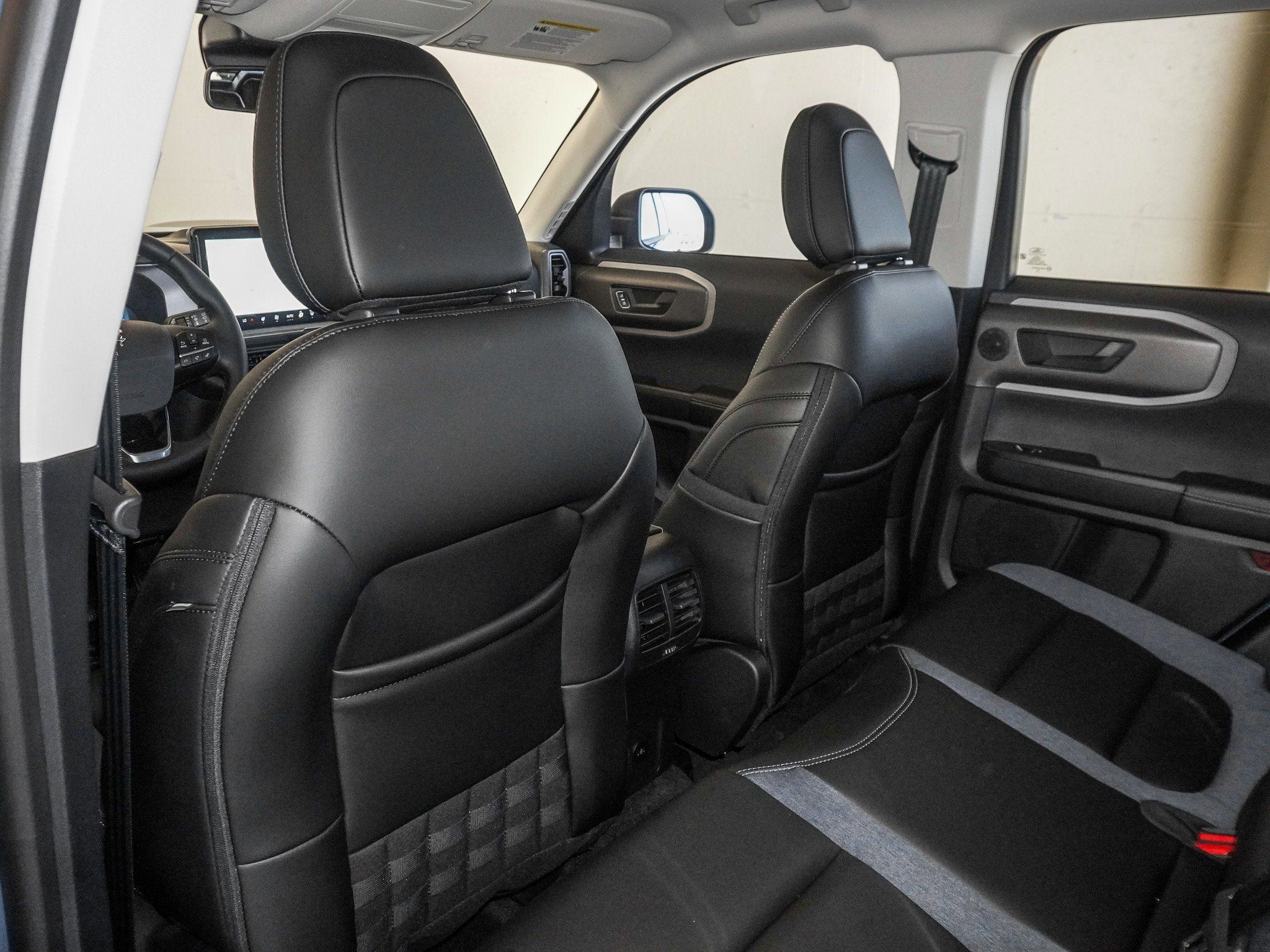 New 2025 Ford Bronco Sport Outer Banks w/ Outer Banks Tech Package+ AWD/4WD image 36
