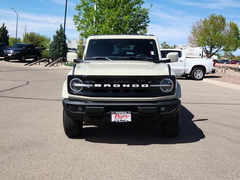 Used 2025 Ford Bronco Outer Banks image 5