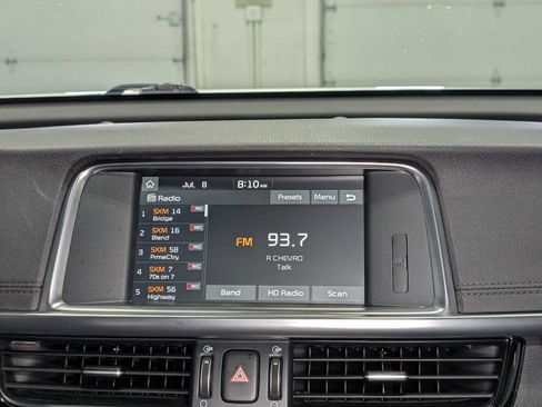 Used 2018 Kia Optima SX w/ Technology Package FWD image 19