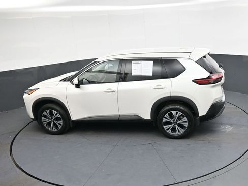 Used 2021 Nissan Rogue SV image 29