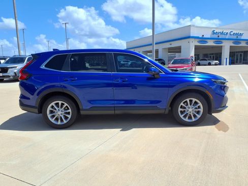 Used 2024 Honda CR-V EX image 8