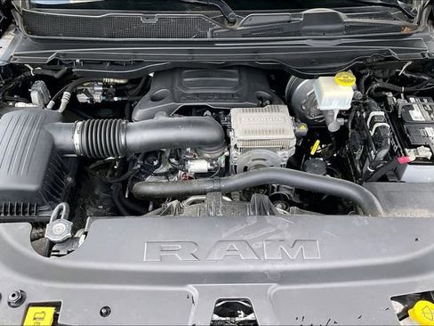 Used 2023 RAM 1500 Limited AWD/4WD image 30
