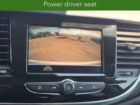 Certified 2022 Buick Encore Preferred w/ Safety Package AWD/4WD image 27