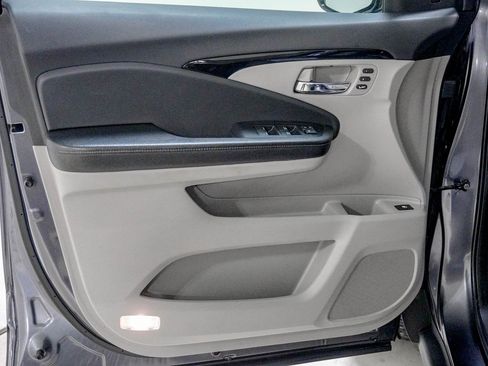 Used 2019 Honda Ridgeline RTL-E image 16