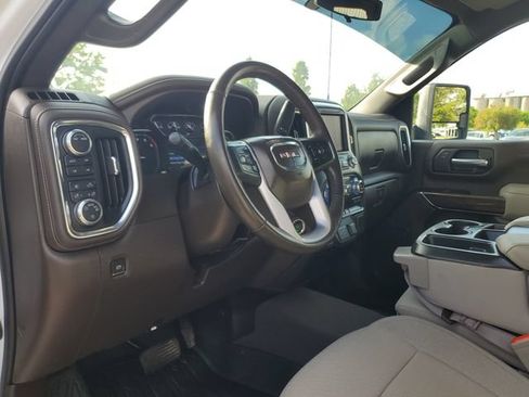 Used 2022 GMC Sierra 2500 SLE w/ SLE Convenience Package AWD/4WD image 21