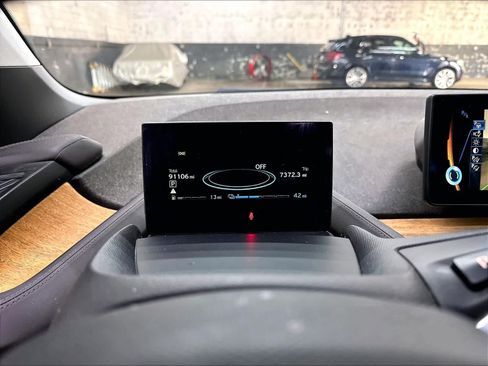 Used 2017 BMW i3 w/ Range Extender RWD image 22