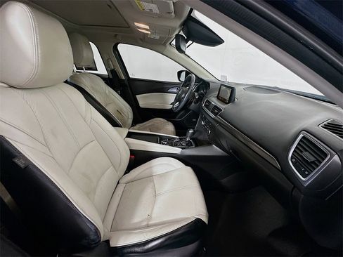 Used 2017 MAZDA MAZDA3 Grand Touring w/ Premium Equipment Package image 29