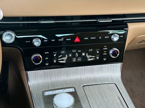 New 2026 Genesis G80 2.5T Advanced image 20