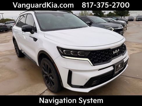 Certified 2023 Kia Sorento SX image 5