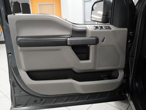 Used 2019 Ford F150 XLT w/ XTR Package image 16