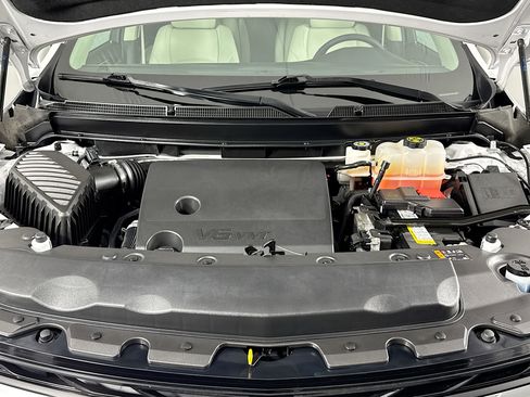 Used 2023 Buick Enclave Essence w/ Experience Buick Package image 15