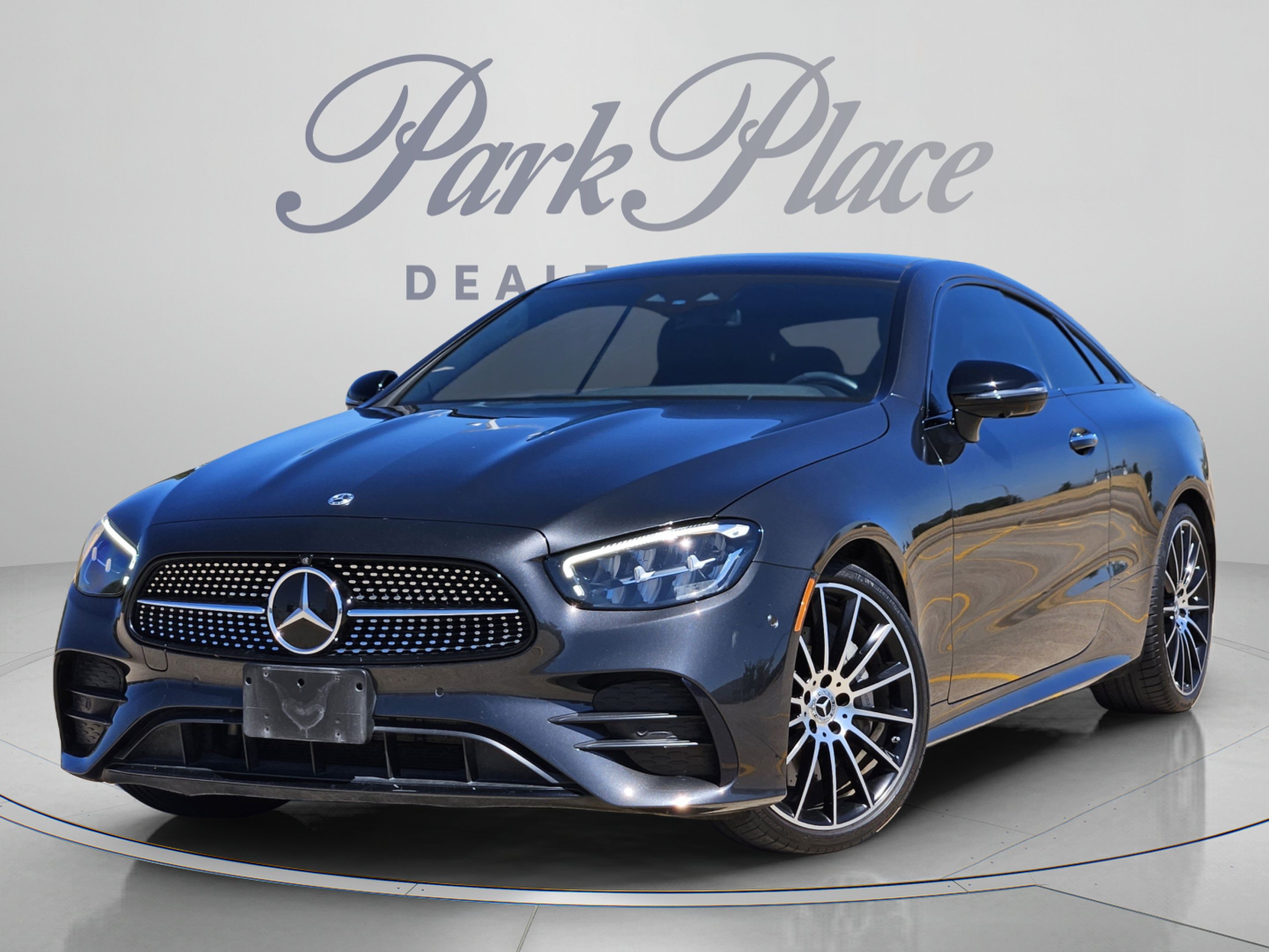 Used 2022 Mercedes-Benz E 450 Coupe image 1