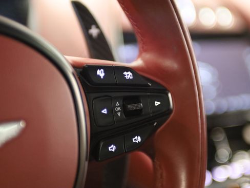 Used 2023 Aston Martin DBX 707 AWD/4WD image 24