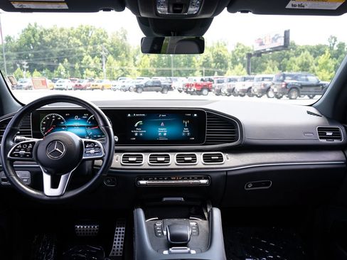 Used 2023 Mercedes-Benz GLS 450 4MATIC image 21