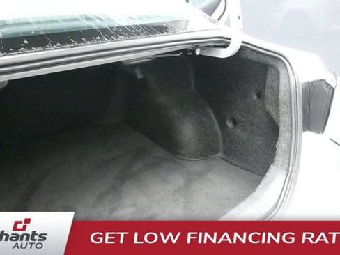 Used 2025 Nissan Altima 2.5 SV FWD image 18
