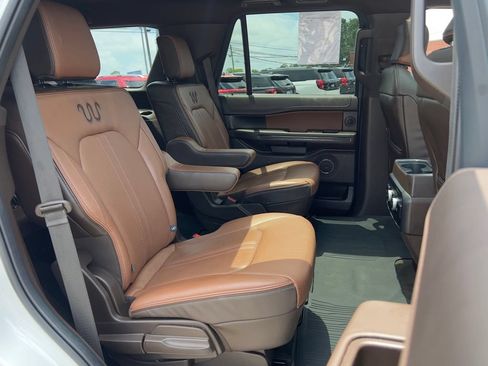 Used 2024 Ford Expedition King Ranch RWD image 25