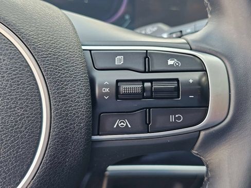 Certified 2025 Kia Sportage EX w/ Premium Package FWD image 23