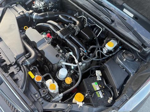 Used 2016 Subaru Crosstrek 2.0i Limited image 9