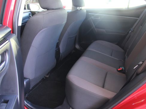 Used 2017 Toyota Corolla LE image 24