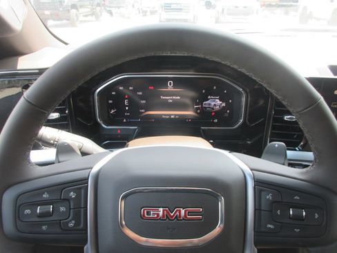 New 2026 GMC Sierra 1500 SLT w/ SLT Premium Plus Package AWD/4WD image 18