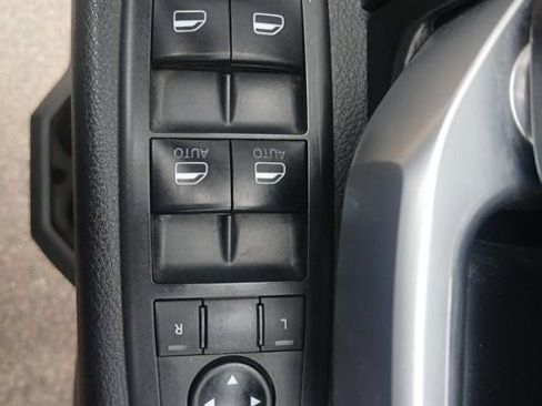 Used 2019 RAM 3500 Tradesman w/ Chrome Appearance Group image 57