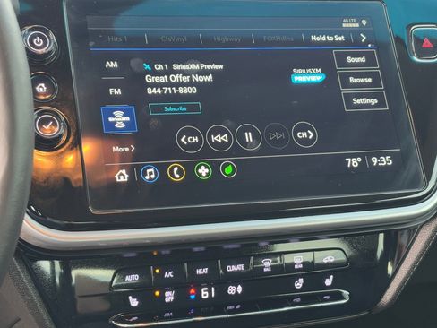 Used 2023 Chevrolet Bolt LT w/ Infotainment Package image 24