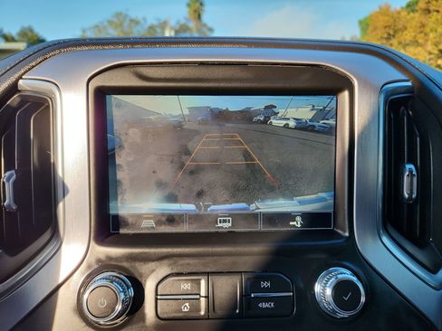 Used 2021 GMC Sierra 1500 SLT w/ SLT Premium Plus Package image 23