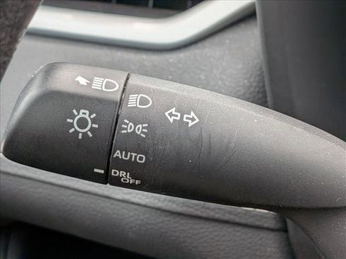 Used 2024 Toyota RAV4 XLE AWD/4WD image 11