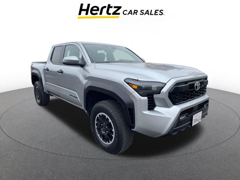 Used 2025 Toyota Tacoma TRD Off-Road image 1