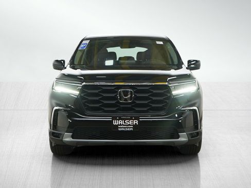 Used 2023 Honda Pilot EX-L image 8