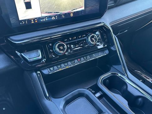 Certified 2024 GMC Sierra 2500 AT4 w/ AT4 Premium Plus Package image 20