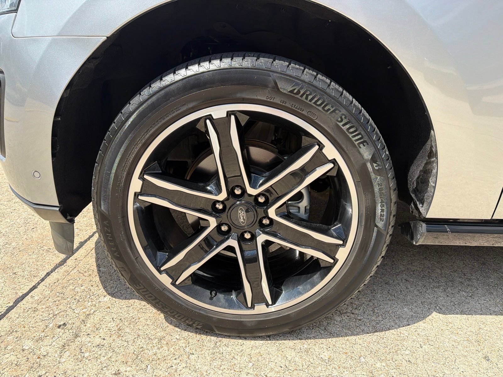 Used 2021 Ford Expedition Limited RWD image 7