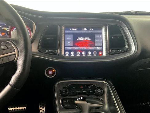 Used 2017 Dodge Challenger SRT Hellcat RWD image 6