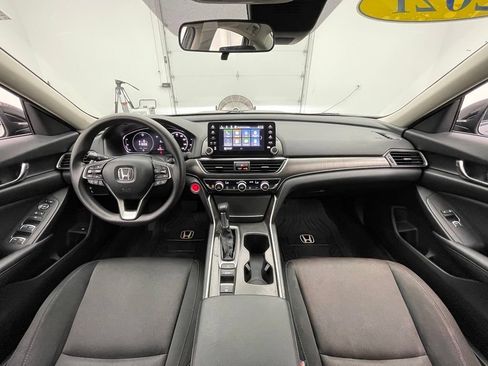Used 2021 Honda Accord LX image 3
