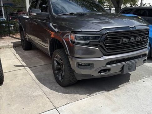 Used 2021 RAM 1500 Limited w/ Night Edition RWD image 4