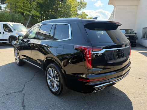 Used 2025 Cadillac XT6 Premium Luxury AWD/4WD image 7