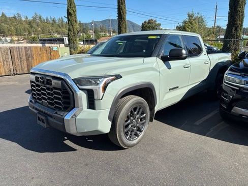 Used 2023 Toyota Tundra SR5 w/ TRD Off-Road Premium Package AWD/4WD image 4