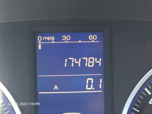 Used 2011 Honda CR-V LX image 30