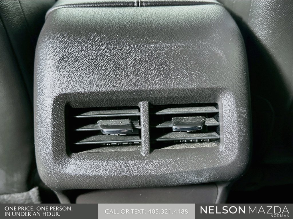 Used 2024 GMC Terrain SLT AWD/4WD image 24