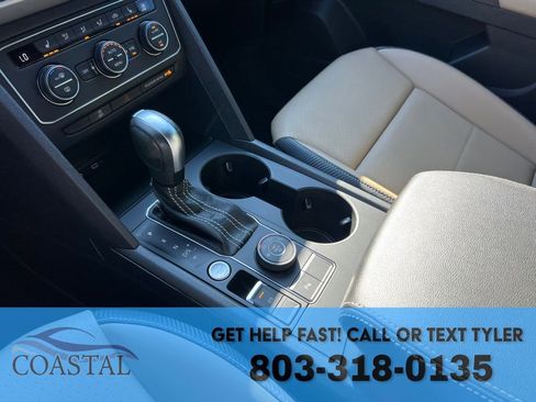 Used 2021 Volkswagen Atlas Cross Sport SE image 46