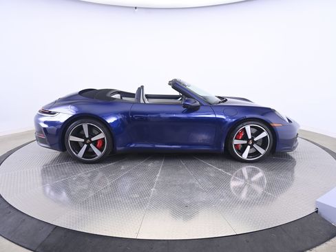 Certified 2026 Porsche 911 Carrera 4S AWD/4WD image 8