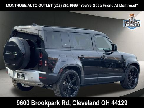 Used 2024 Land Rover Defender 110 S AWD/4WD image 4