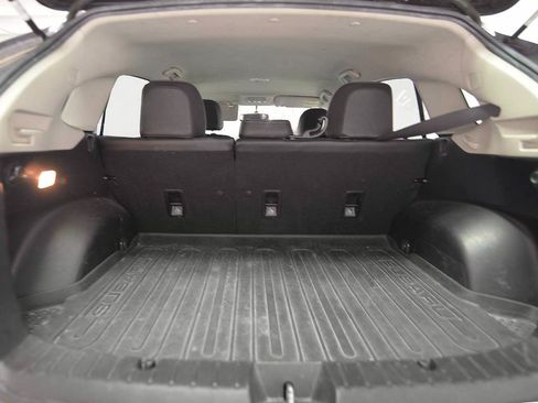Used 2015 Subaru Crosstrek 2.0i Limited AWD/4WD image 11