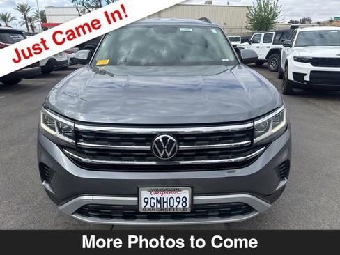 Used 2023 Volkswagen Atlas SE w/ Black Wheel Package image 9