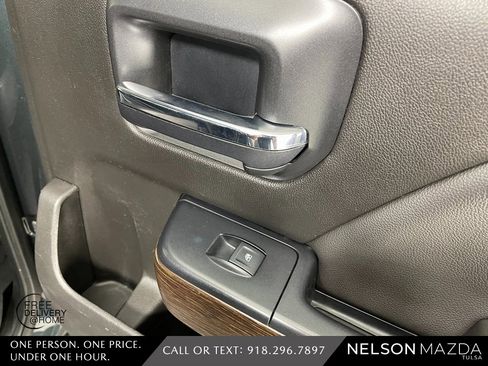 Used 2017 GMC Sierra 2500 Denali w/ Duramax Plus Package image 39