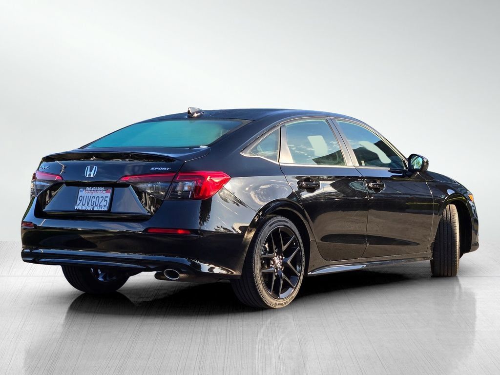 Used 2022 Honda Civic Sport image 4