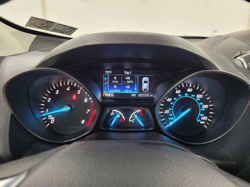 Used 2014 Ford Escape Titanium w/ Equipment Group 401A FWD image 23
