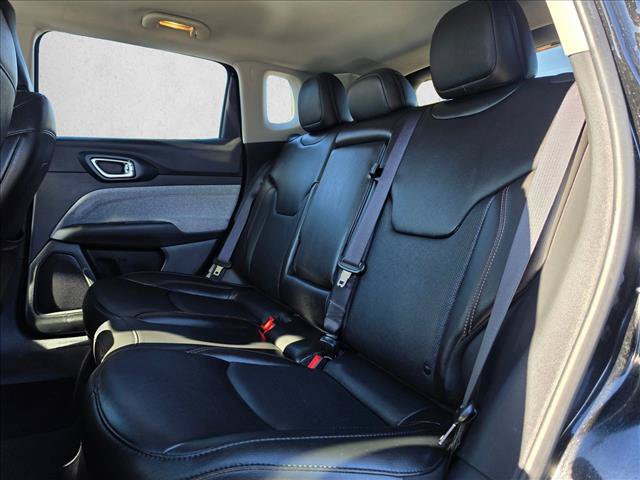 Used 2022 Jeep Compass Latitude AWD/4WD image 19