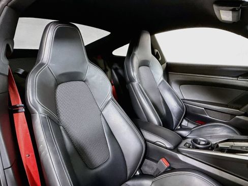 Certified 2020 Porsche 911 Carrera RWD image 18