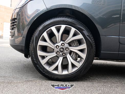 Used 2018 Land Rover Range Rover Long Wheelbase Supercharged image 9